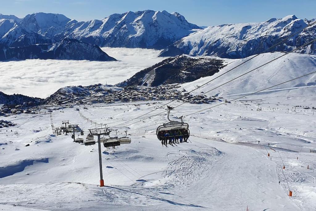 *Nouveau* Pied Des Pistes * Piscine Ext. Chauffee* Alpe d'Huez Buitenkant foto